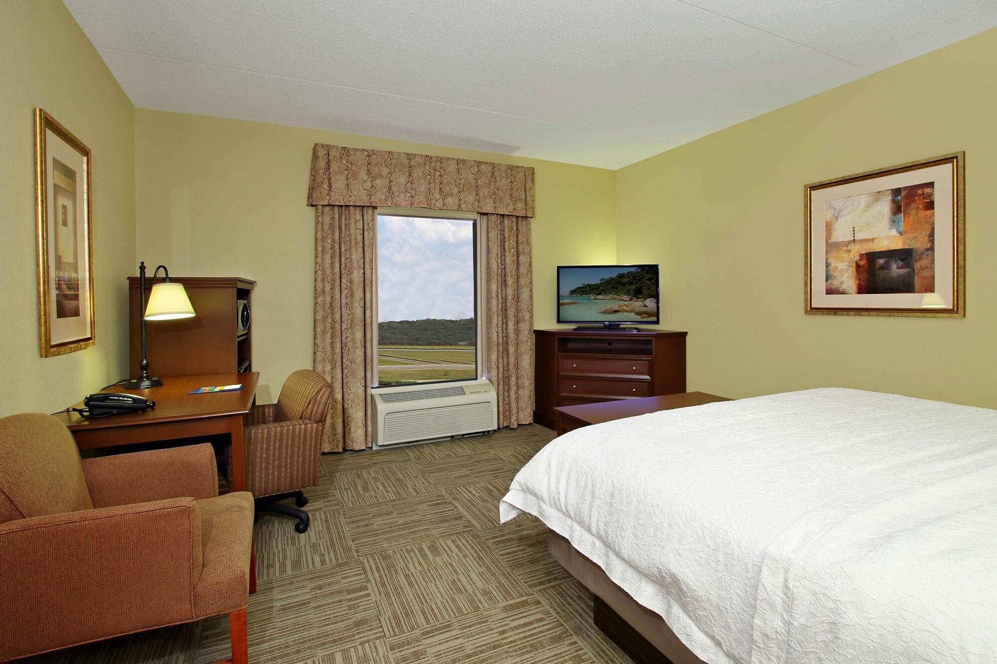 Hampton Inn & Suites Madisonville Exteriör bild