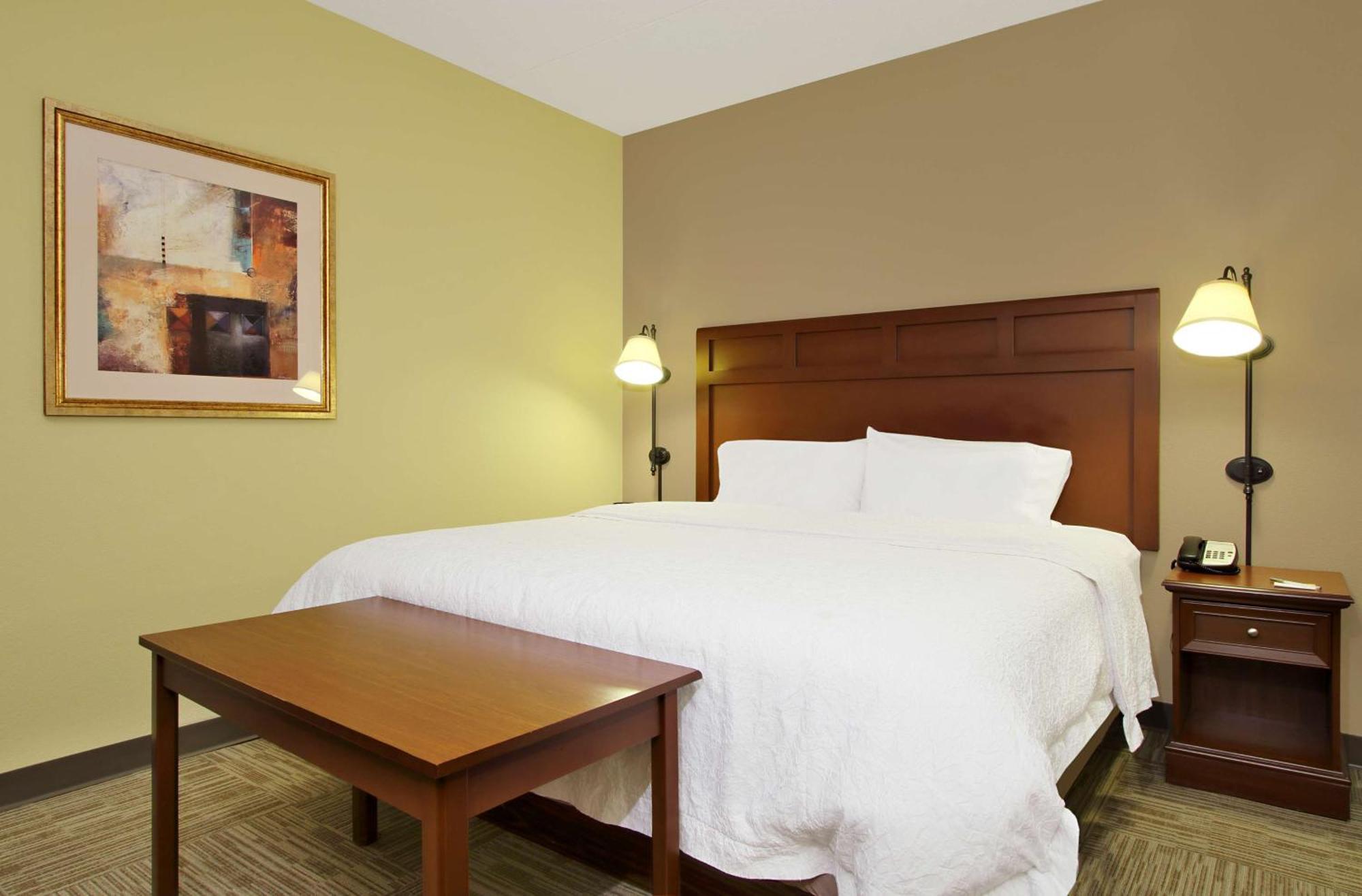Hampton Inn & Suites Madisonville Exteriör bild